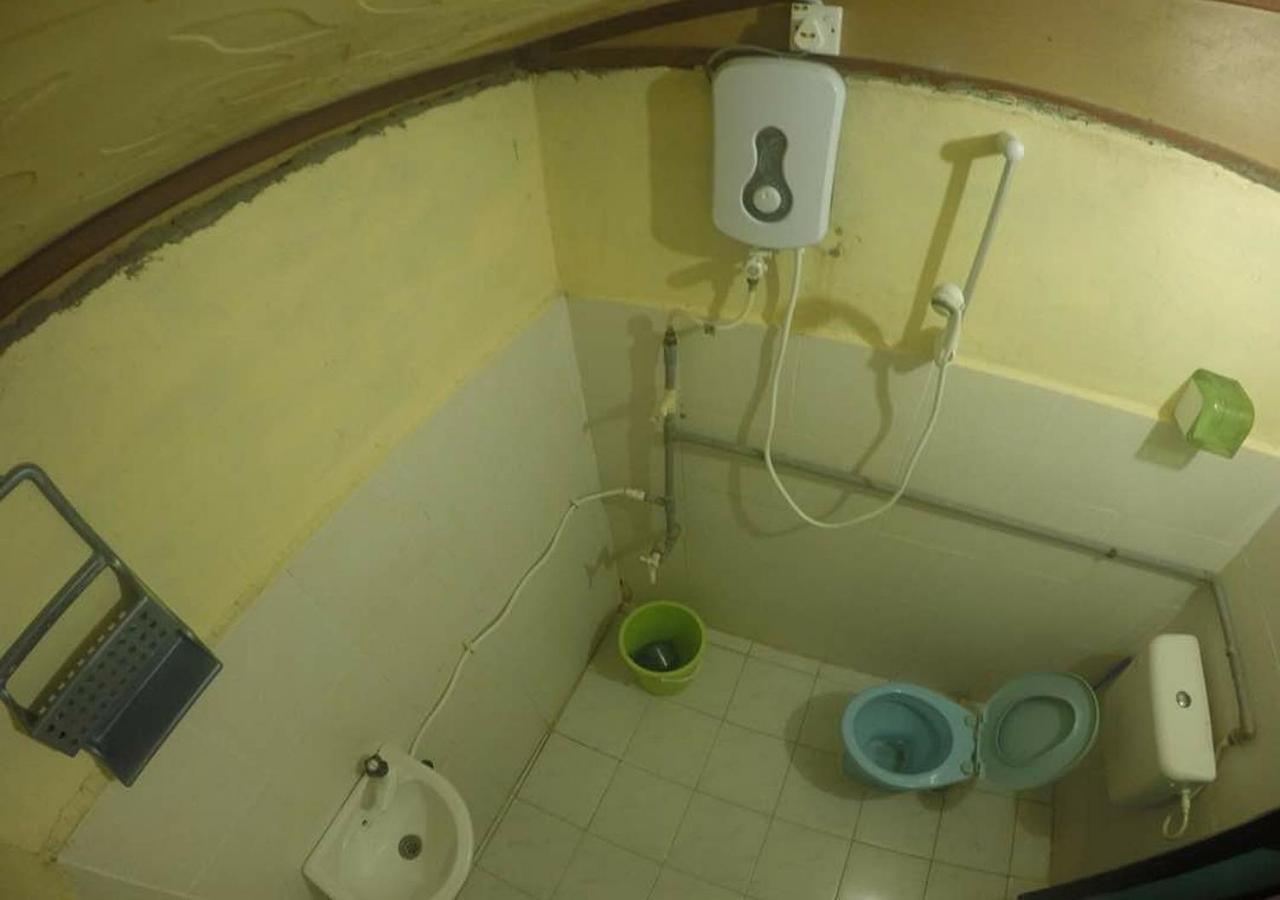 Puteri Salang Inn Kampong Ayer Batang Kültér fotó